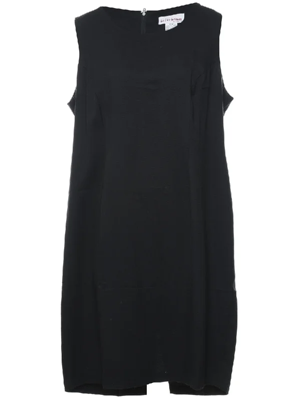 Black Sleeveless Dress - XL