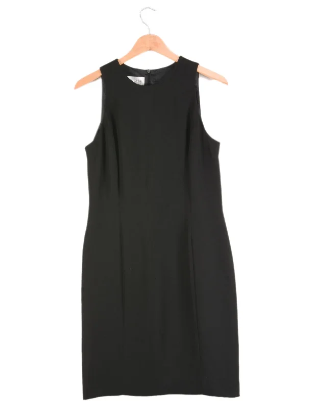 Sleeveless Black Dress - M