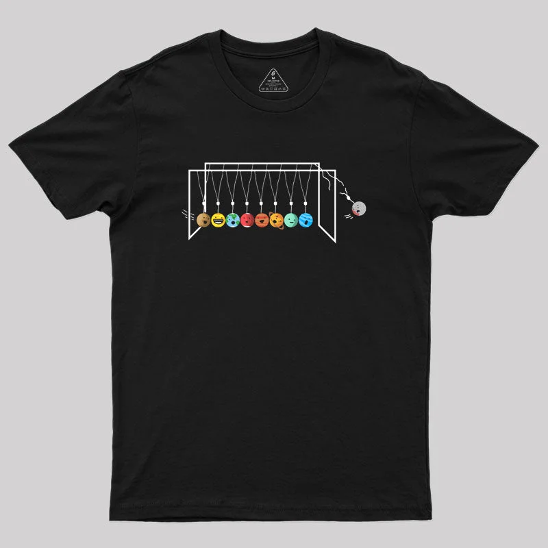 Astrophysicis Planets Newtons Cradle Geek T-Shirt