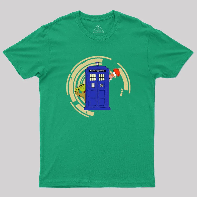 The Doctor and his Companion Geek T-Shirt